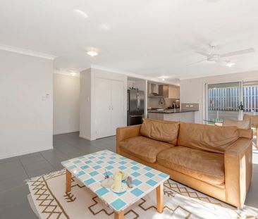 Your Dream Oasis Awaits - Perfectly Positioned in the Gainsborough ... - Photo 4