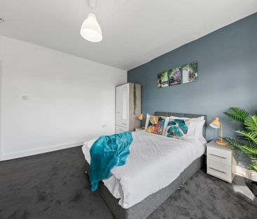 6 bedroom house to rent - Photo 4