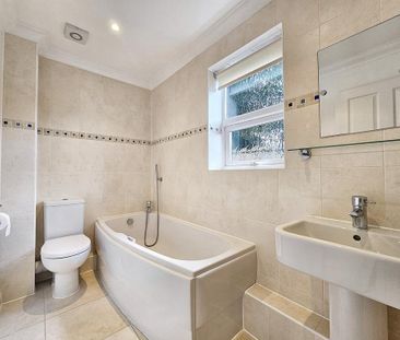 2 bedroom maisonette to rent - Photo 5