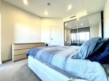 “Beautifully presented Private and Secure Apartment” - Photo 4