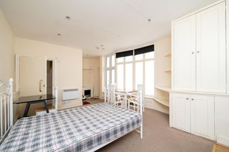 Studio to rent - Photo 4