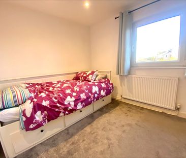 house to rent Head Lane, Great Cornard, Sudbury, Suffolk, CO10 - Photo 3