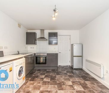 3 bed Ground Floor Flat for Rent - Photo 1