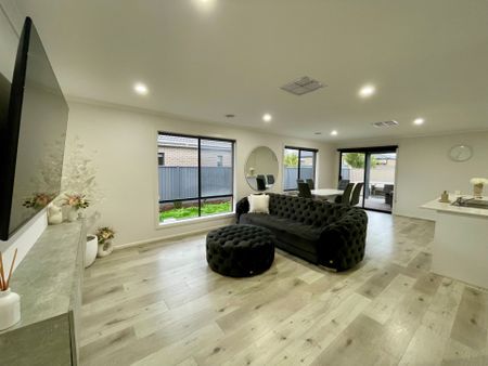 83 Verdale Drive, Alfredton - Photo 2