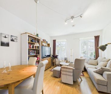 Wohnen im Grünen – möbl. 3-Zi.-Wohnung m. Waldblick in Hildesheim - Photo 1