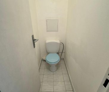 Location Appartement 2 pièces 49m² LE HAVRE 76610 - Photo 5