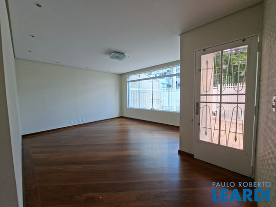 Sobrado - Photo 1
