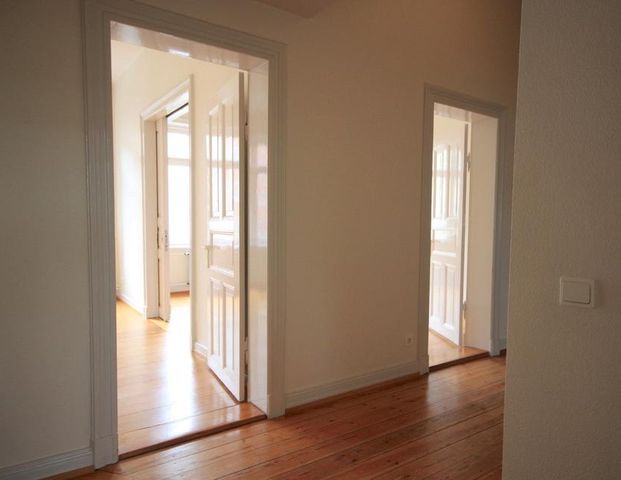 Schöne, zentrale 3-Zimmer Wohnung in Kiel - Photo 1