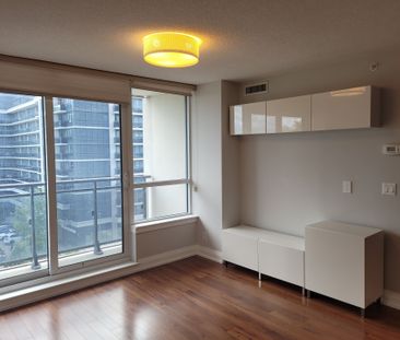 For Lease - 370 Highway 7 N/A Unit# 723, Richmond Hill, Ontario - Photo 1