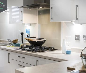 3 bedroom semi-detached house to rent - Photo 5