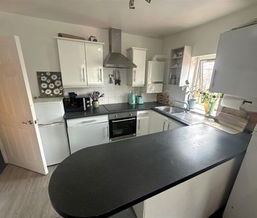 1 -3 Gammons Lane, Watford - Photo 5