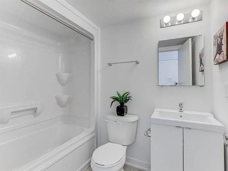 For Lease - 1760 Simcoe Street Unit# 74, Oshawa, Ontario - Photo 4