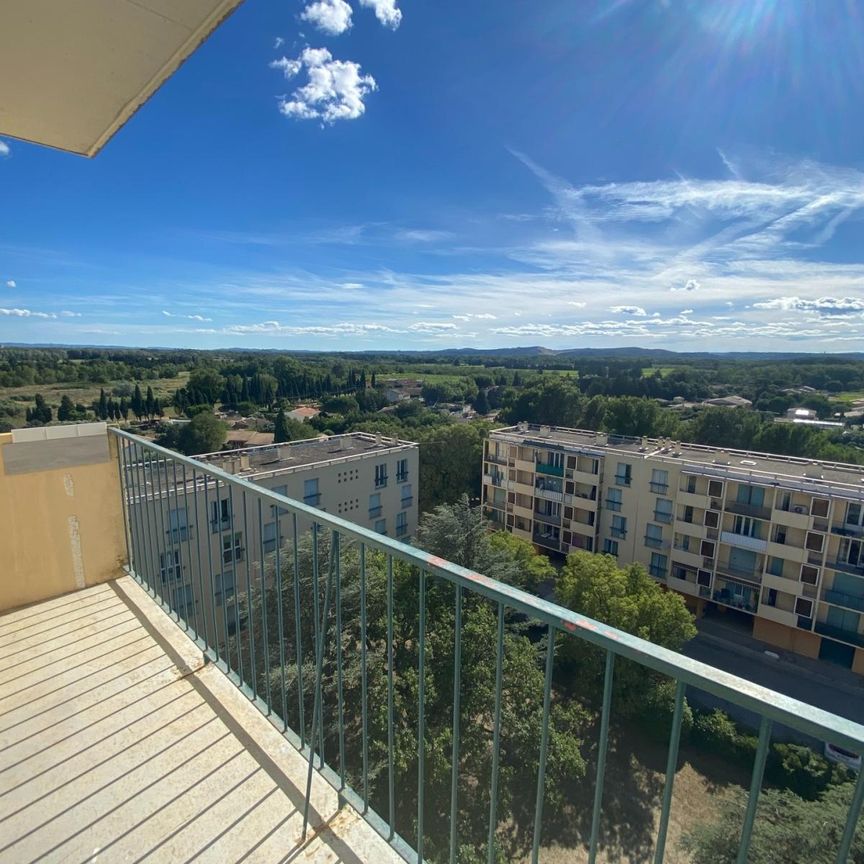 « SORGUES - APPARTEMENT T3 67.22 M² AVEC TERRASSE » - Photo 1