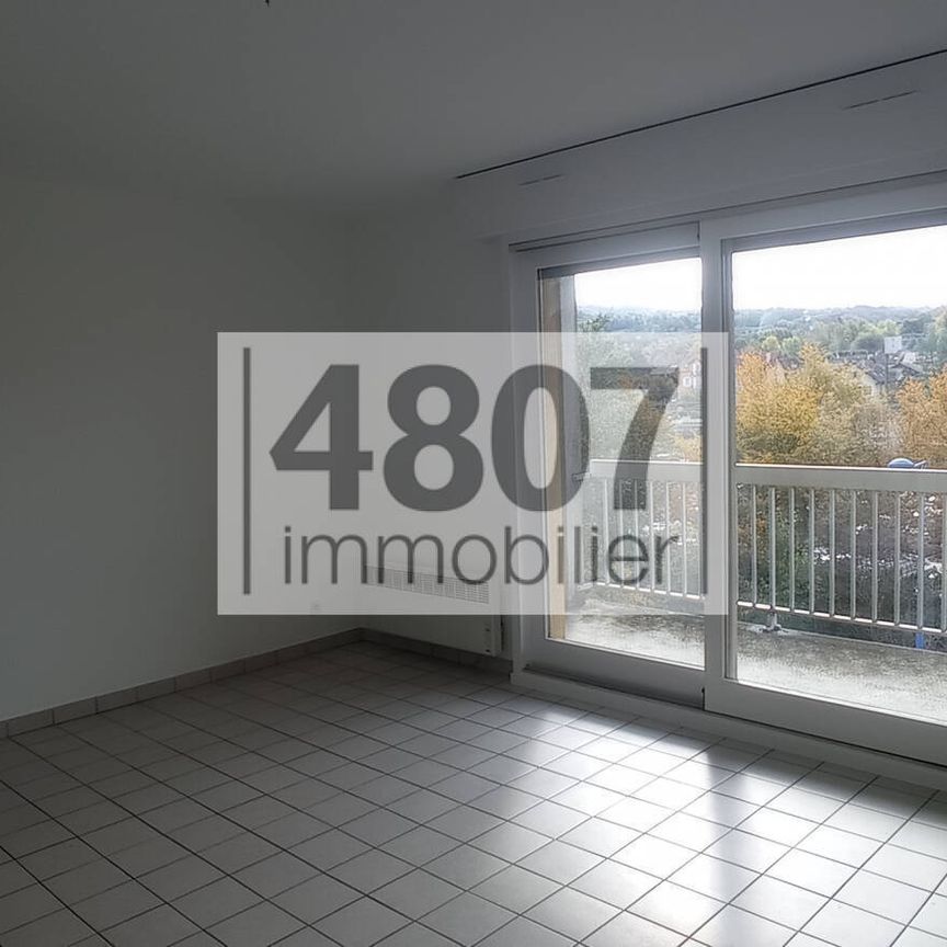 Location appartement 2 pièces 37 m² à La Roche-sur-Foron (74800) - Photo 1