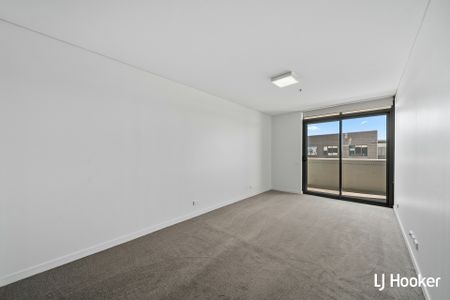 154/41 Chandler Street, Belconnen ACT - Photo 3