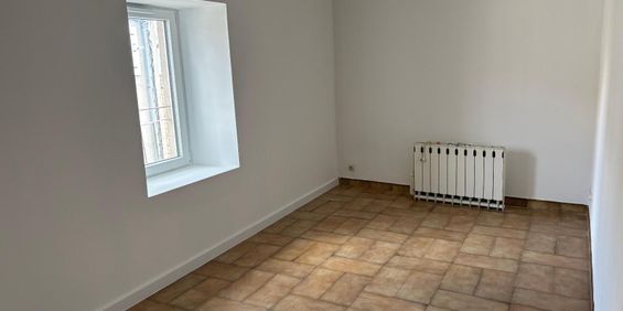 Location Appartement 2 pièces 32m² AUBENAS 07200 - Photo 3