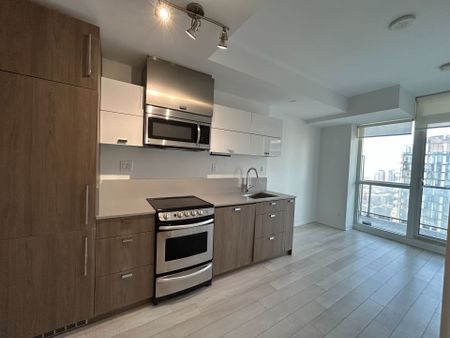 For Lease - 290 Adelaide Street Unit# 3902, Toronto, Ontario - Photo 5