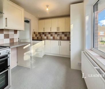 2 bedroom apartment to rent Chichester Close, Hove, East Sussex, BN3 - Photo 5