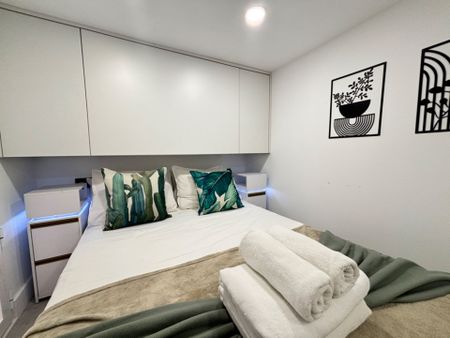 Estudio de alquiler en Calle de Vicente Martín Arias, Comillas - Photo 2