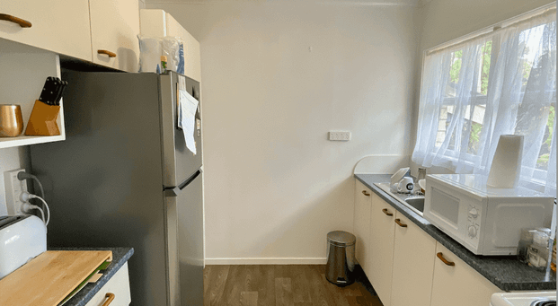 Spacious two-bedroom unit in St Johns! - Photo 1