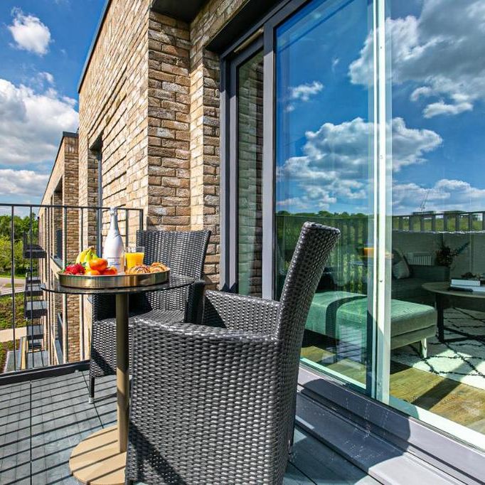 2 bedroom serviced apartment to rent - Photo 1