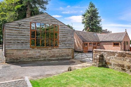 3 bedroom barn conversion to rent - Photo 2