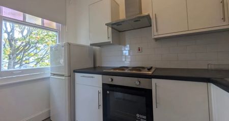 Studio Flat, Ferme Park Road, N8 - Photo 5