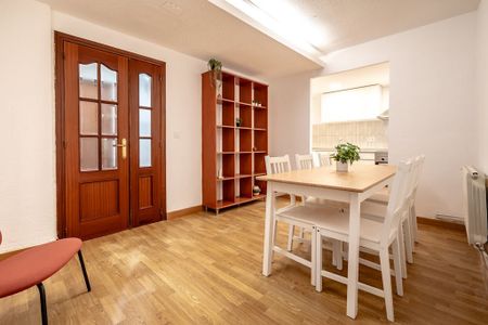 Carrer de Sant Joan de Déu, Valencia, Valencian Community 46011 - Photo 3