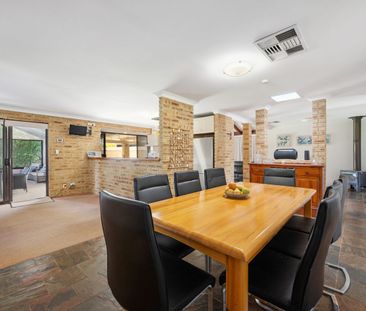 Spacious Family Home with Outdoor Entertaining & Solar - Photo 6