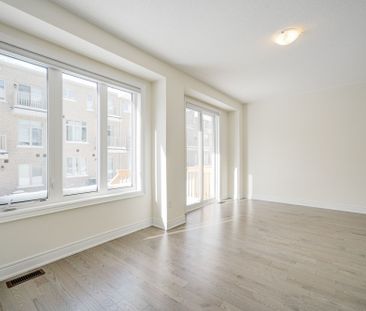 For Lease - 22 Thomas Hope Lane, Markham, Ontario - Photo 6