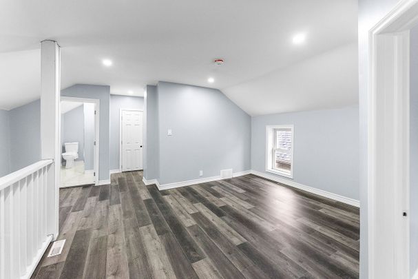 For Lease - 30 Division Street Unit# UPPER, St. Catharines, Ontario - Photo 1