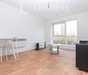 1 bedroom apartment to rent The Roundhouse, Gunwharf Quays - Photo 6