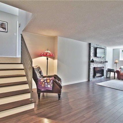 For Lease - 208 Pine Cove Road, Burlington, Ontario - Photo 1