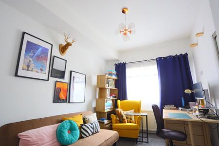 2 bedroom flat to rent - Photo 3