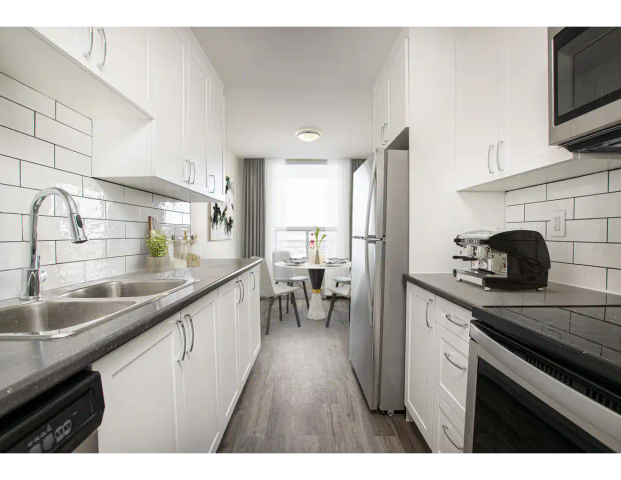 Meadowbrook Apartments . — 2 Bedroom - Photo 1