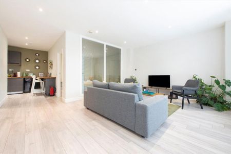 1 bedroom flat to rent - Photo 2