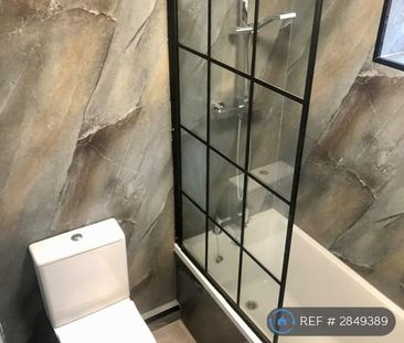 2 bedroom terraced house to rent - Photo 6