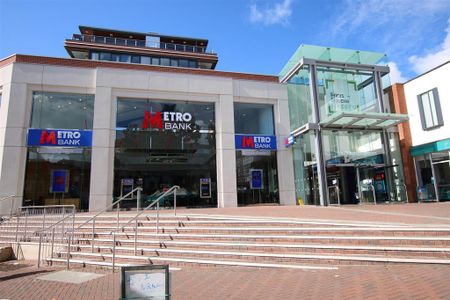 4 bedroom terraced house to rent - Photo 5