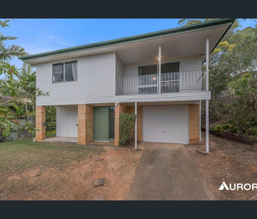 Elevated Living with Leafy Views in Carina Heights - Photo 4
