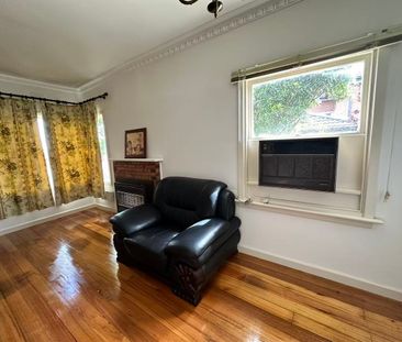 51 Greville Street, Huntingdale, Vic 3166 - Photo 2