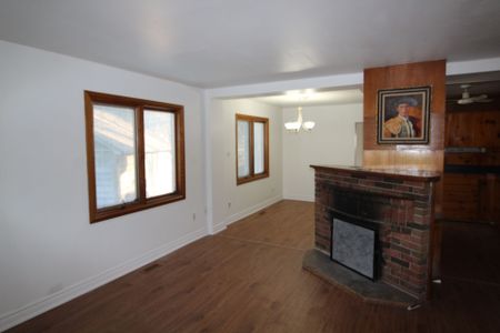 For Lease - 50 Birchmount Road Unit# Main Floor, Toronto, Ontario - Photo 4