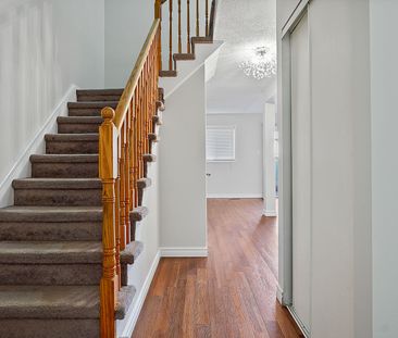 For Lease - 334 Sparrow Circle, Pickering, Ontario - Photo 5