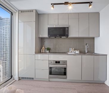 For Lease - 7 Grenville Street Unit# 2708, Toronto, Ontario - Photo 5