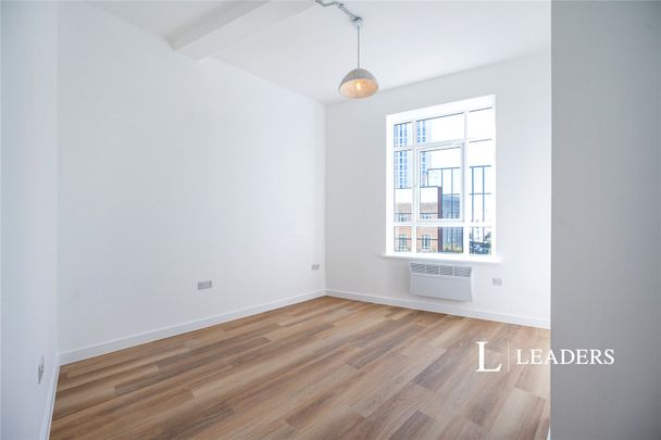 1 bedroom apartment to rent Commercial Road, Portsmouth, Hampshire, PO1 - Photo 1