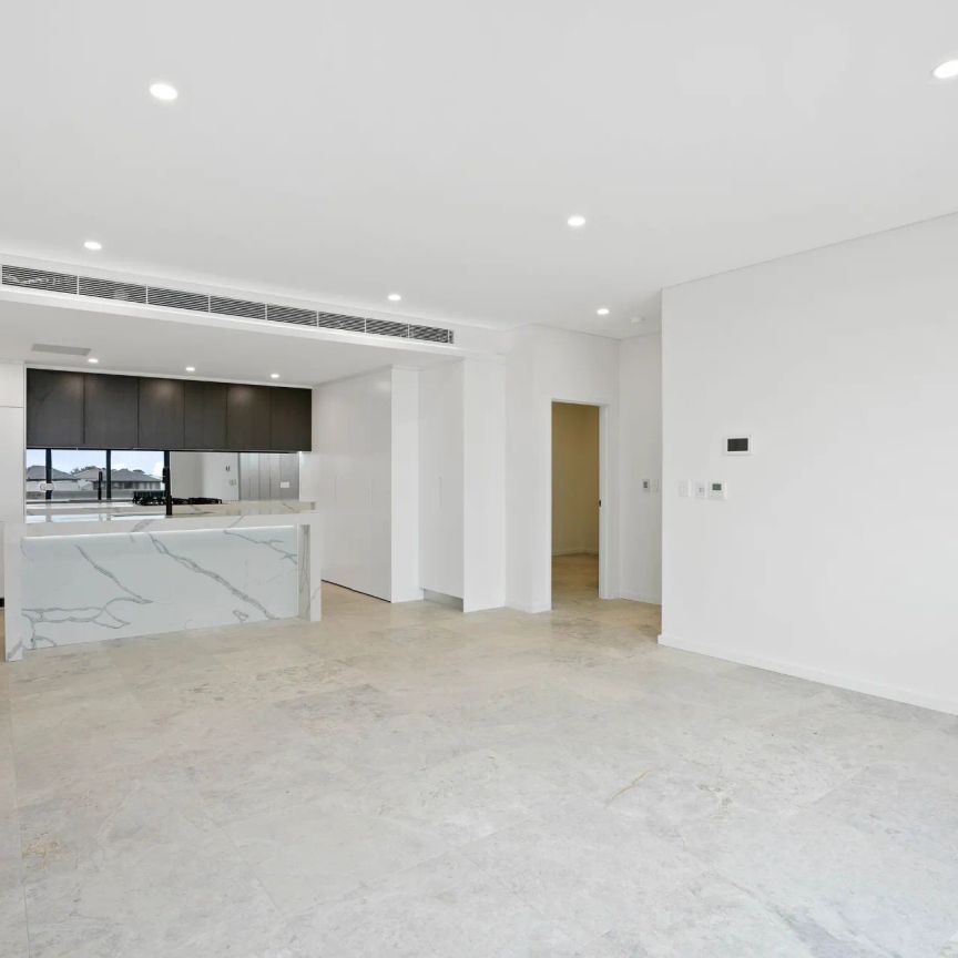 Immaculate, Boutique Penthouse For Lease! - Photo 1