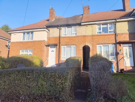 3 bedroom terraced house to rent - Photo 2