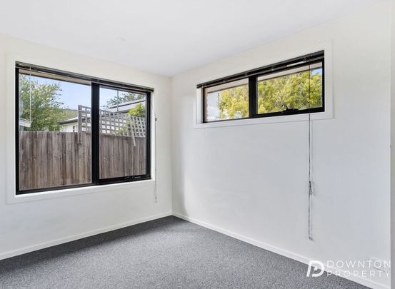 2/23 barry st, glenorchy tas 7010 - Photo 1