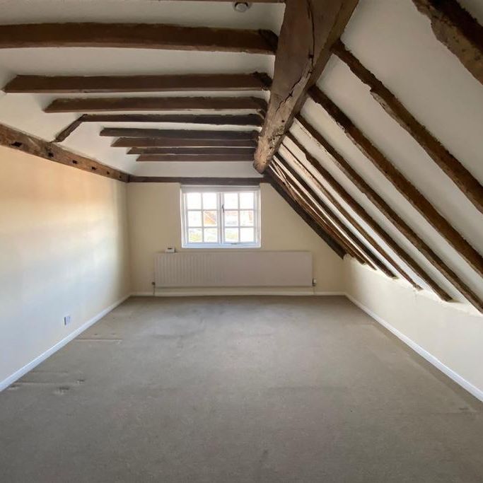 4 bedroom terraced house to rent - Photo 1