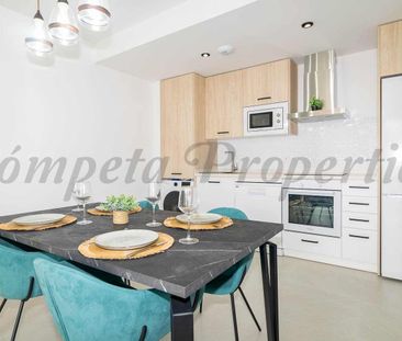 Apartment in Torrox-Costa, Close to the beach - Photo 4