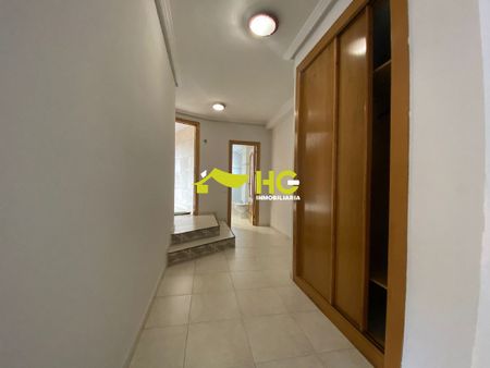 Alquiler Apartamento en Casco Urbano, Villaviciosa De Odón - Photo 2